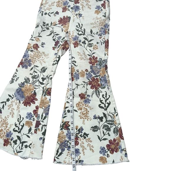 Free People We The Free Youthquake Printed Crop Flare Jeans Size 28 SMALL‎ FLAWS - Picture 8 of 10